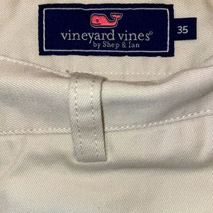 Gorgeous condition Vineyard Vines mens shorts waist 35 length 9"